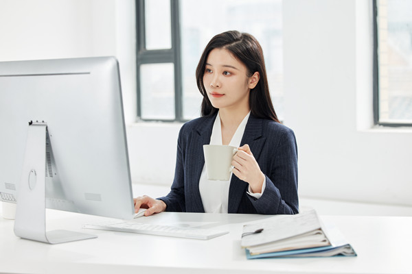 高管薪酬激勵：吸引和留住人才，推動企業(yè)持續(xù)發(fā)展
